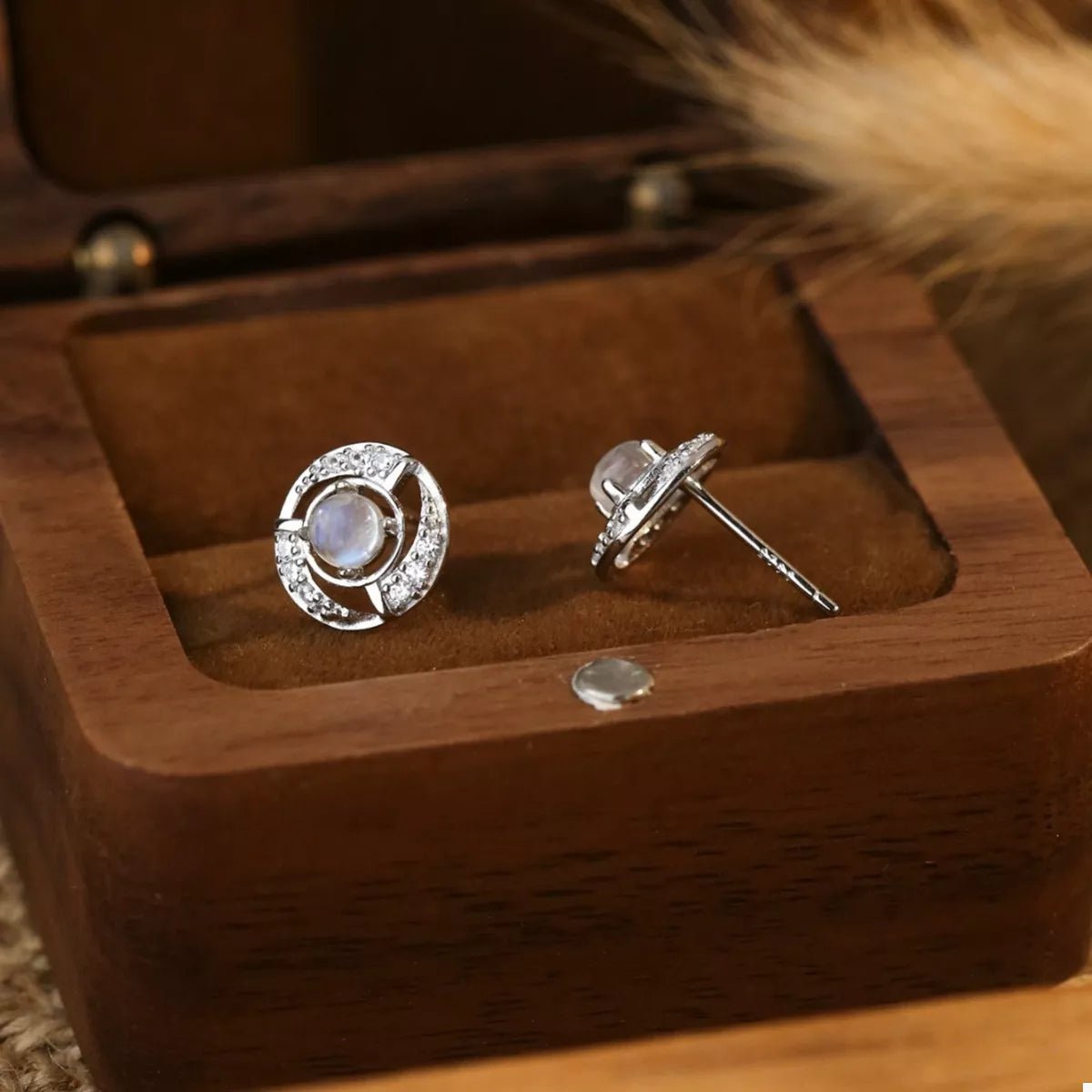 925 Sterling Silver Moonstone Stud Earrings for Adult women - FasionByMatteo