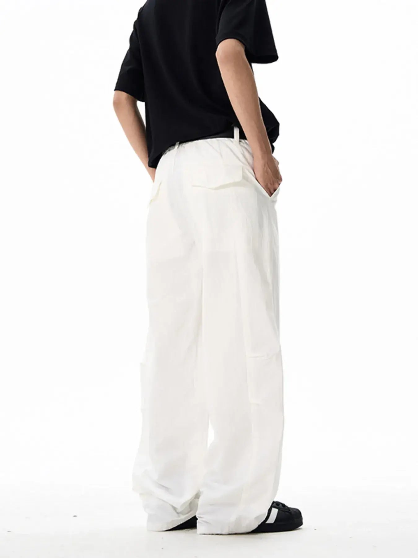 Men’s wide leg pants — relaxed, modern trousers offering comfort and versatile style