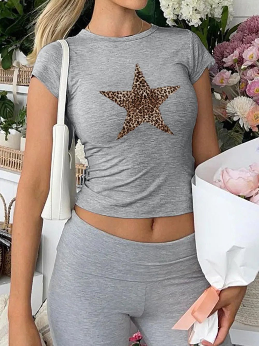 Devine Star Round Neck Short Sleeve T-Shirt for Adult women - FasionByMatteo