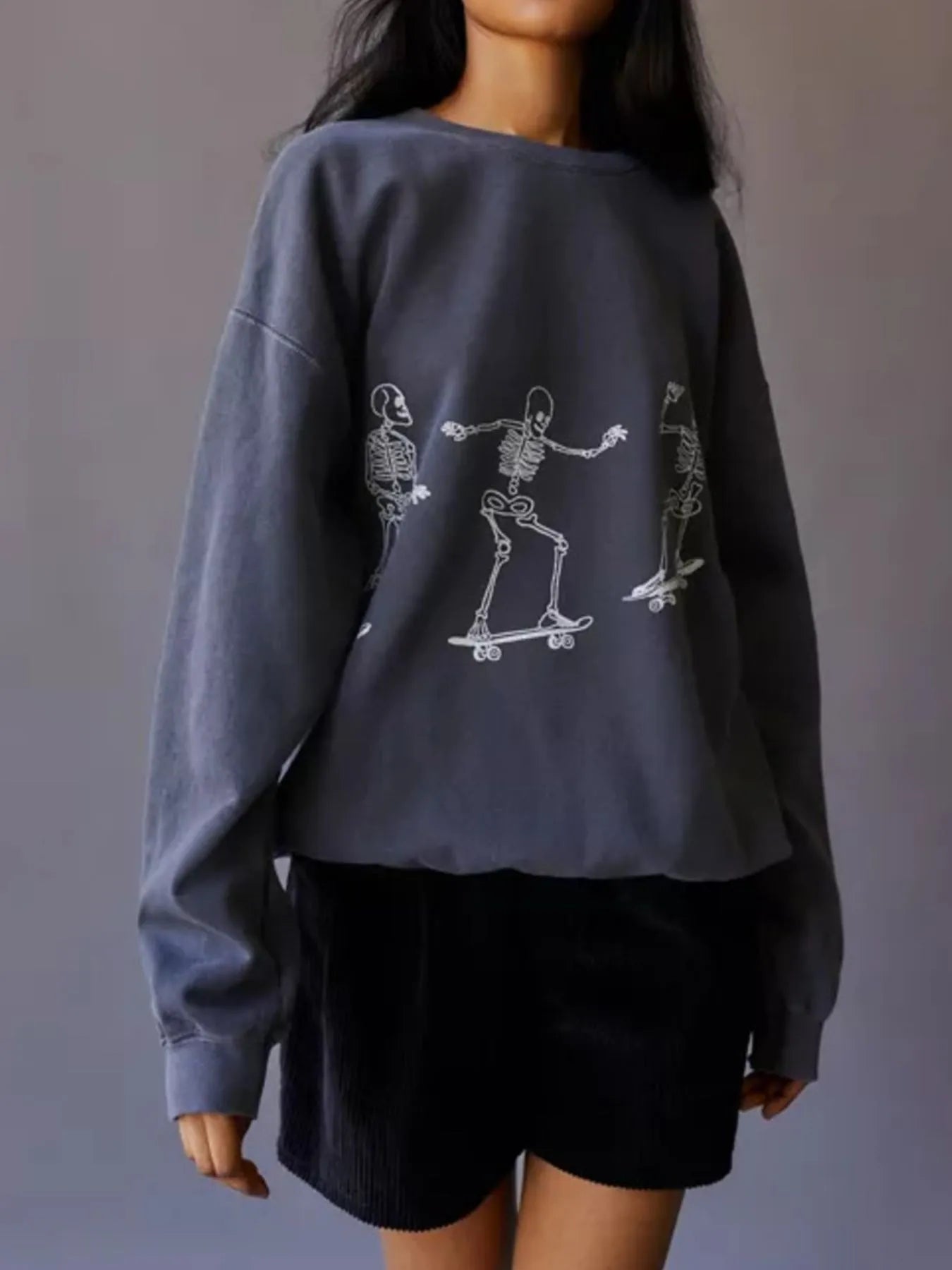Skeleton Graphic Oversized Sweatshirt for Adult women - FasionByMatteo